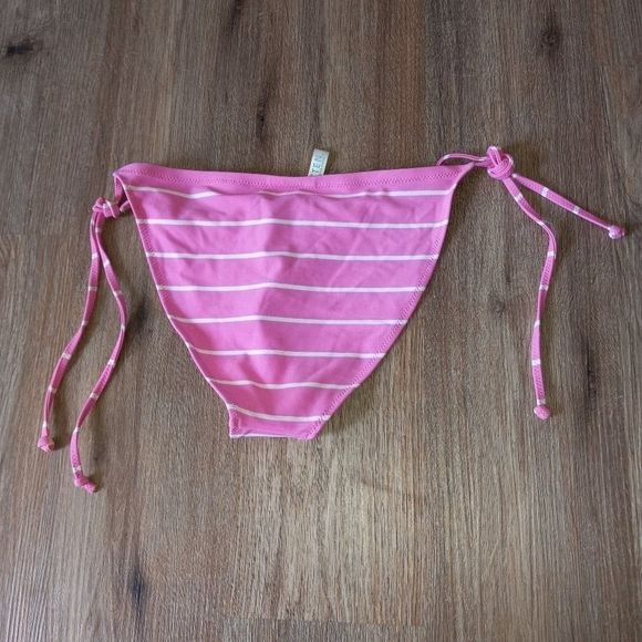 NEW WITH TAGS BITTEN BIKINI BOTTOMS - Picture 3 of 4